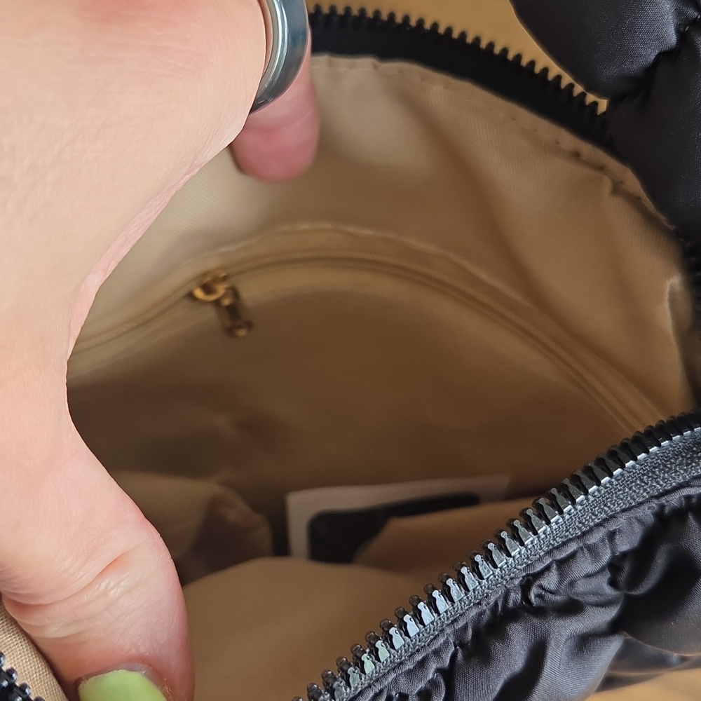 Mini Puffer - Picture 3 of 3